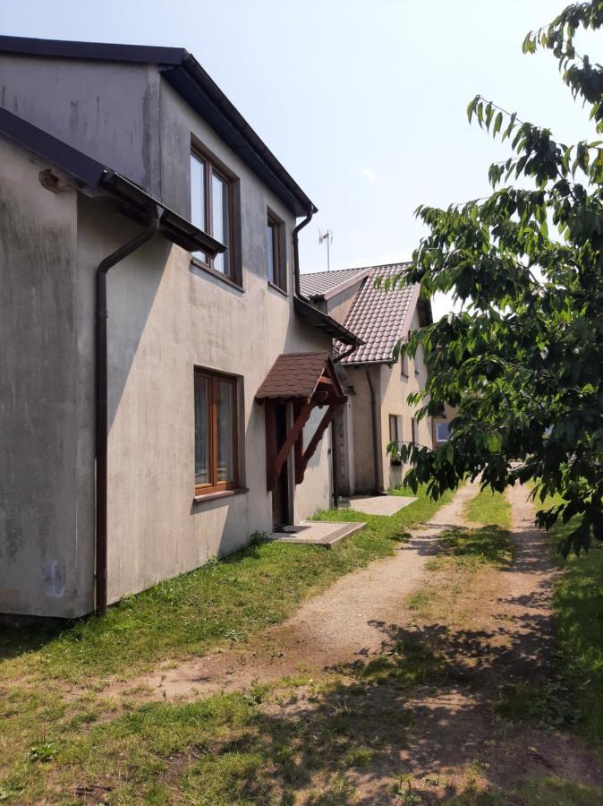 Pokoje Goscinne Kolorowa Nowecin Exterior photo